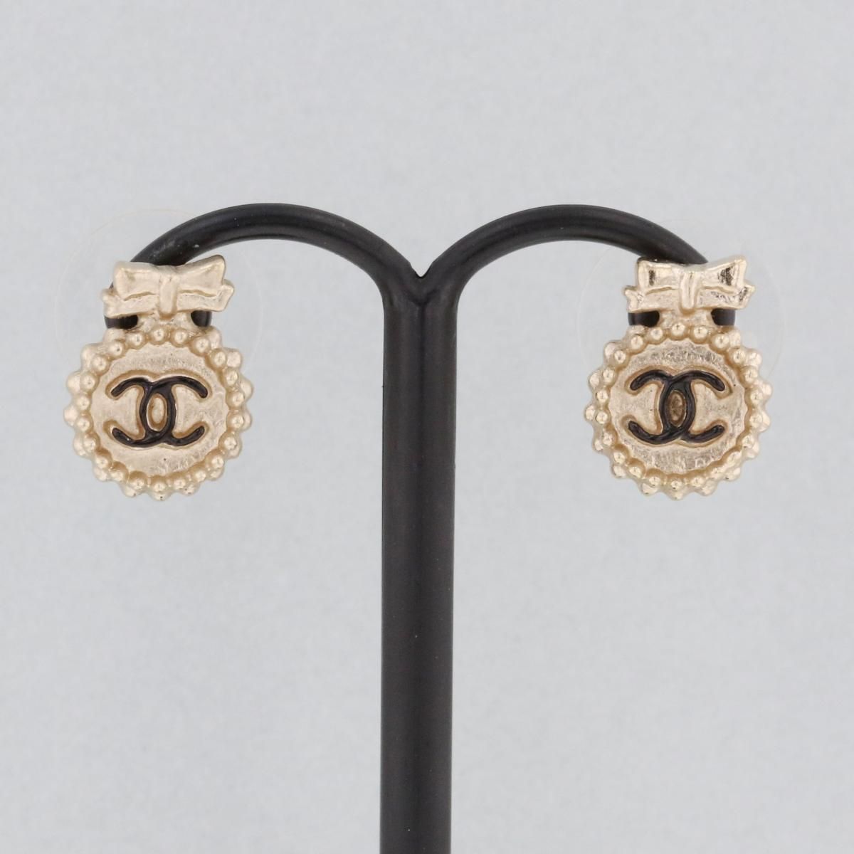 CHANEL （シャネル） ココマーク リボン ピアス ブランドジュエリー 