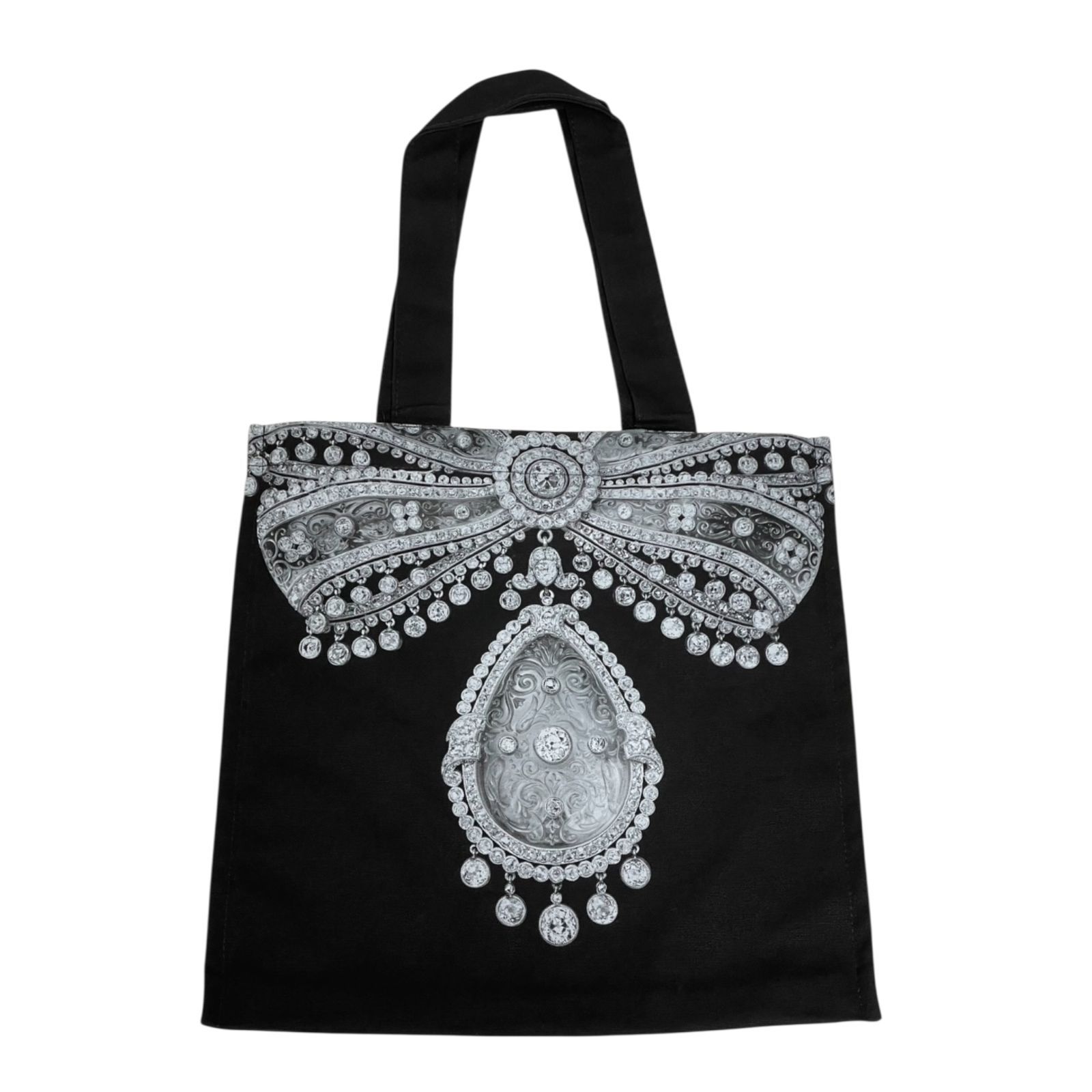 Cartier CARTIER V&A カルティエ 美術館 コラボレーション