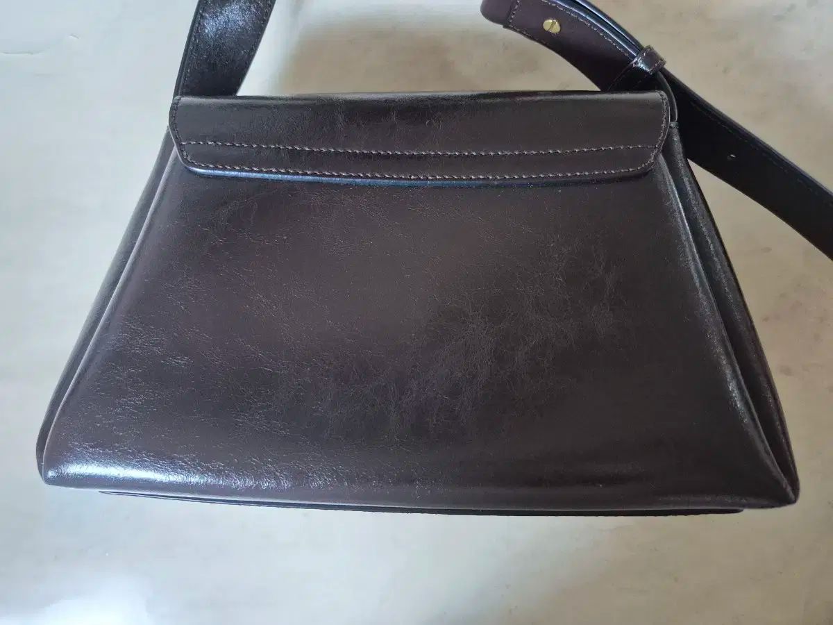 orYANY オリアニー 卵 ロック ショルダー クロスバッグ ショルダーバッグ DECORATOM_COM_BR