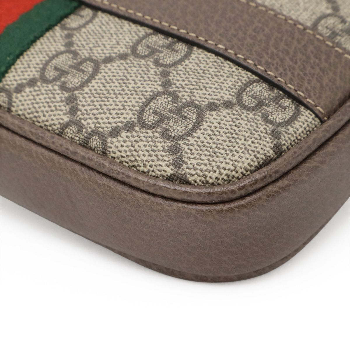 ほぼ未使用 GUCCI ディズニー ウエストポーチ GGスプリーム ほぼ未使用 GUCCI ディズニー ウエストポーチ GGスプリーム