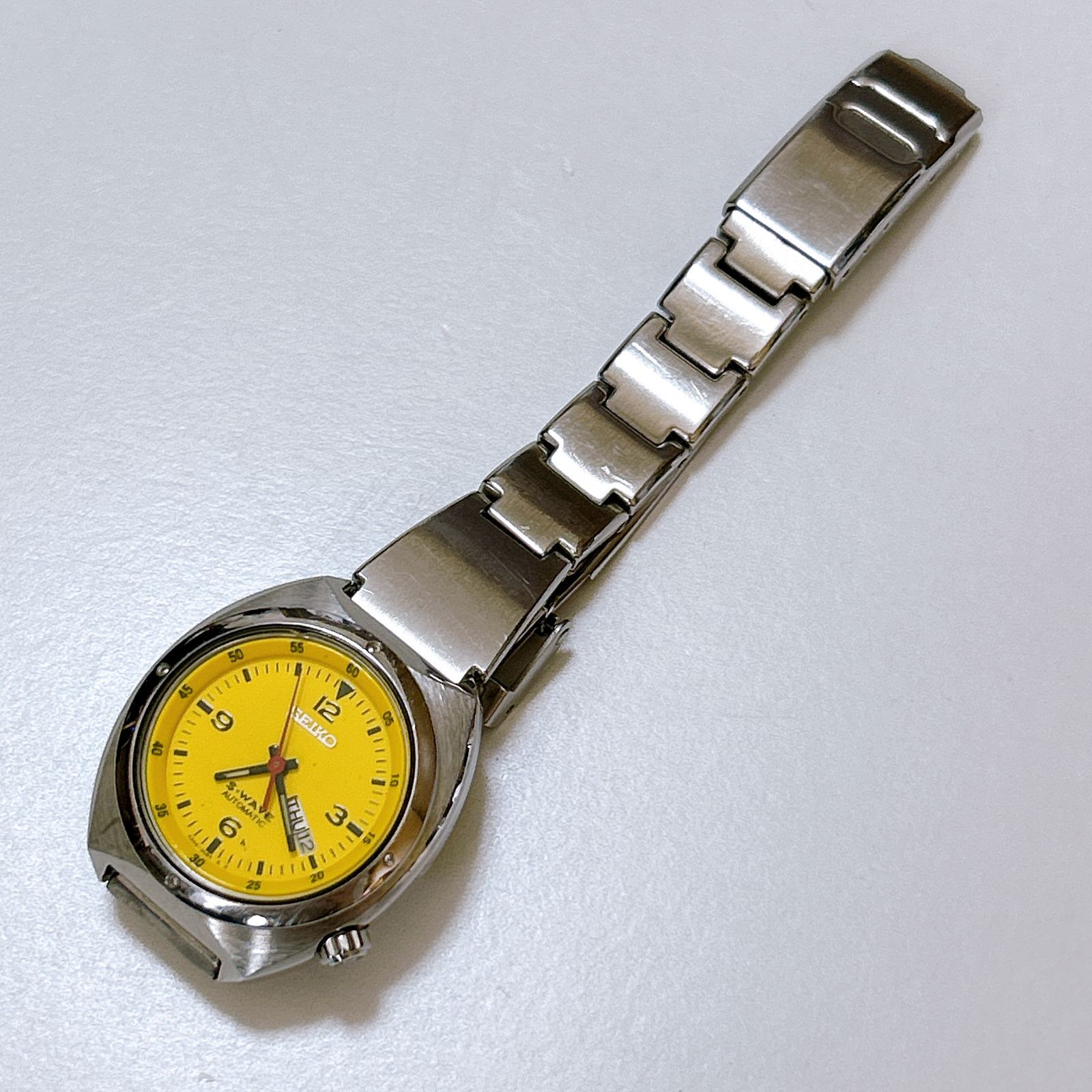 SEIKO S-WAVE SKX301イエロー文字盤 稼動品 自動巻き Seiko Watch ref. SKX301 (7S26-0120)