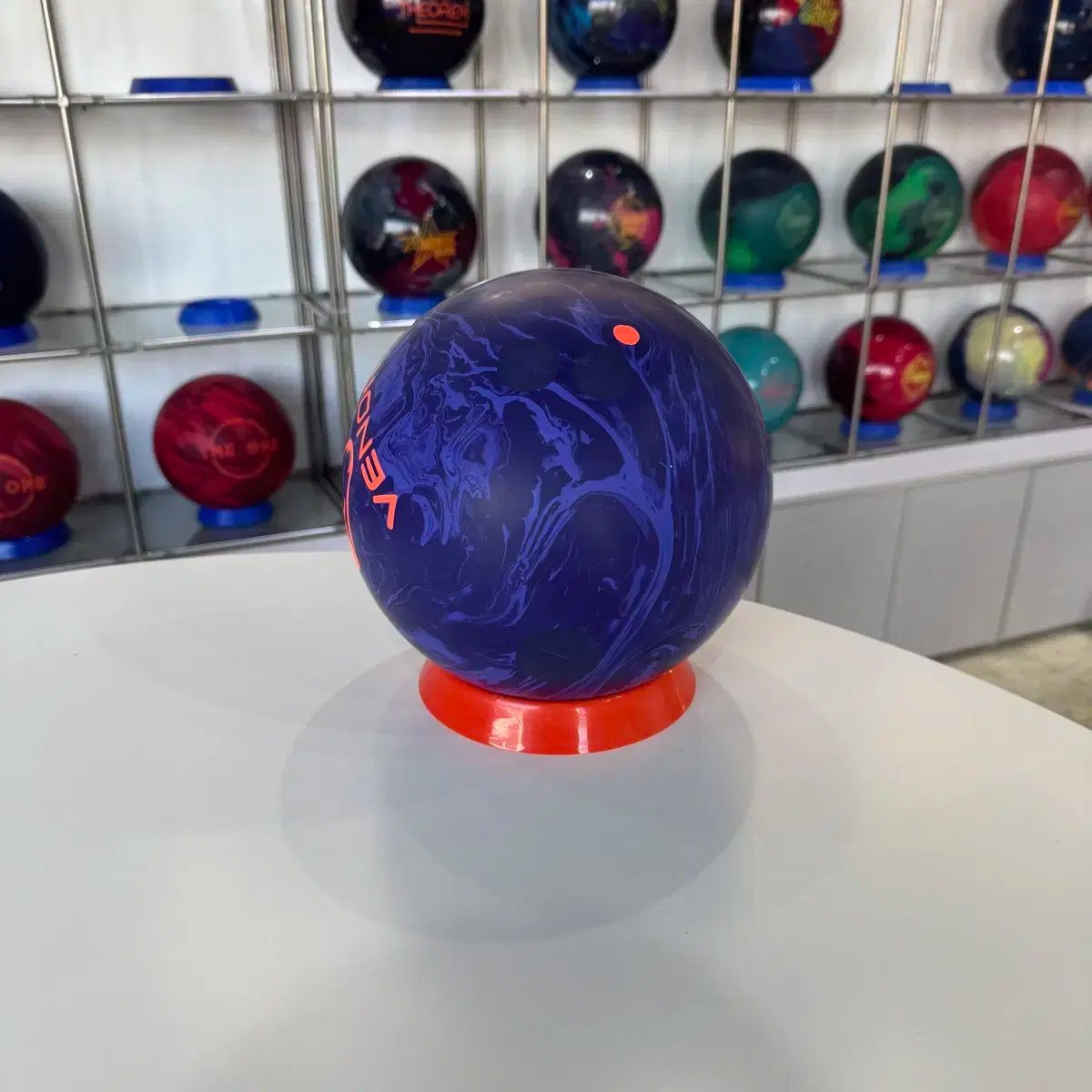 ベノムショック　15ポンド　ボウリングボール ヴェノムショック (中古ボウリングボール) (ダムレスグラウンド