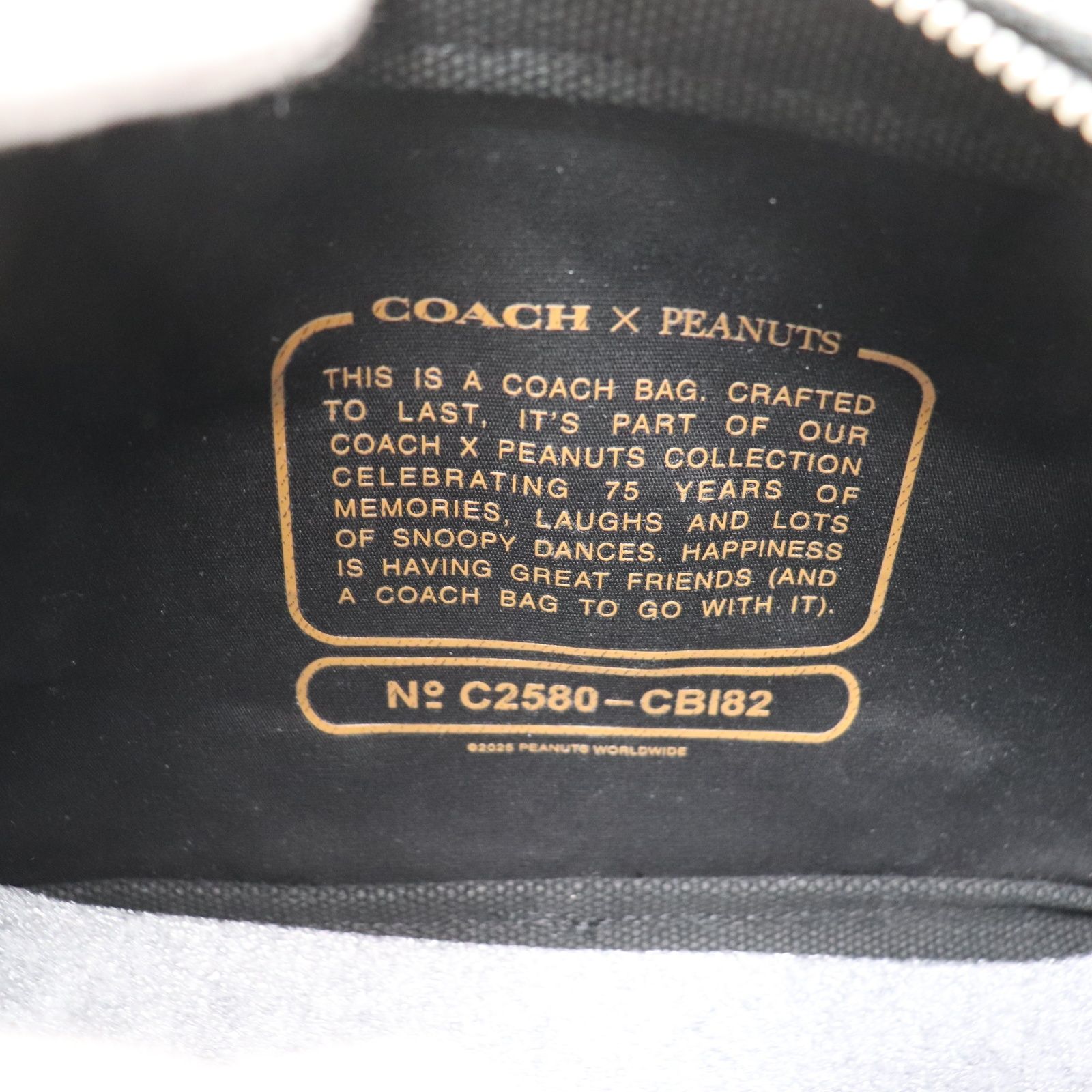 【COACH x PEANUTS】限定コラボ☆カーゴカメラバッグ 早い者勝ち PEANUTS ショルダーバッグ バッグ 「COACH X PEANUTS」カーゴ