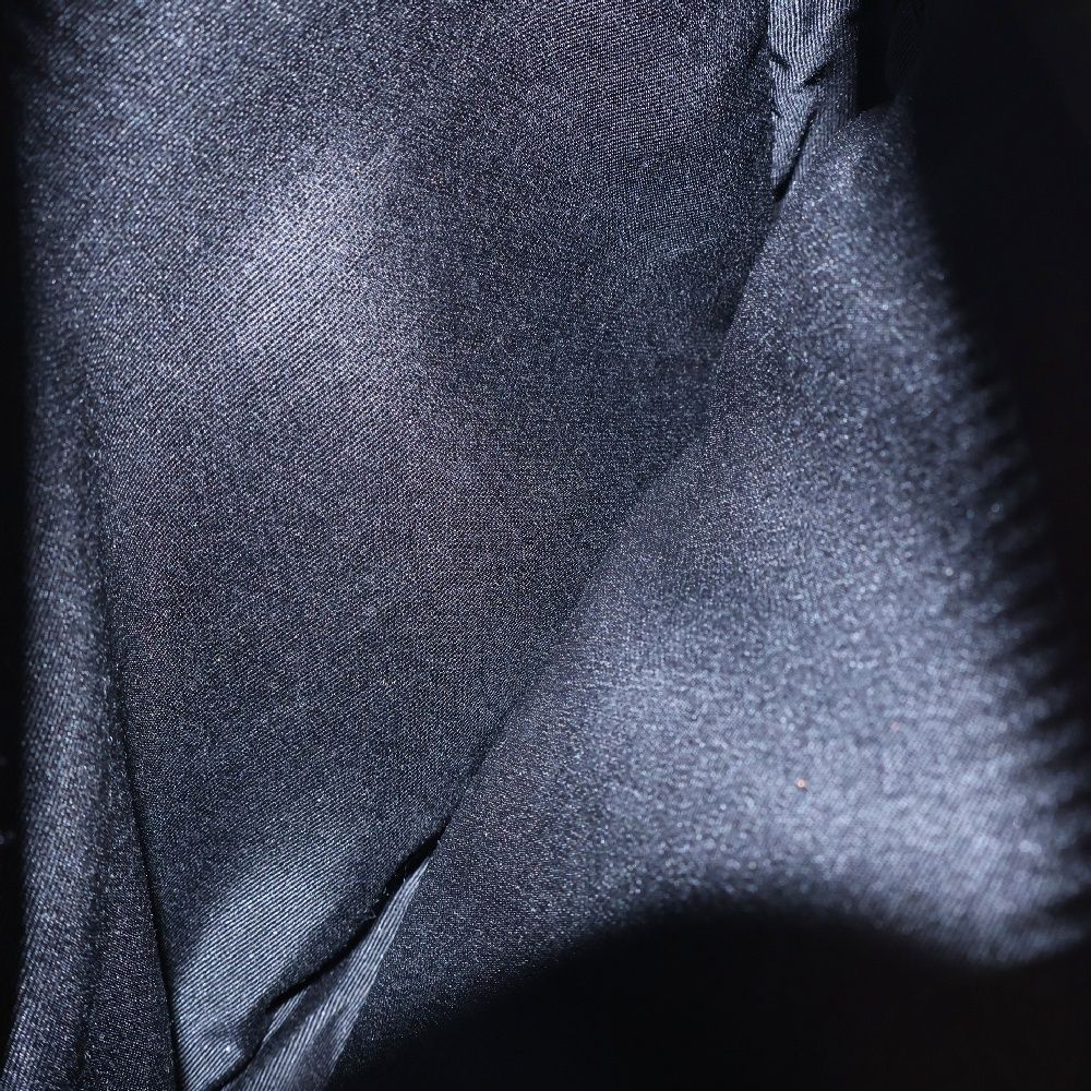 MARC JACOBS (マークジェイコブス) パックショット ロゴプレート  