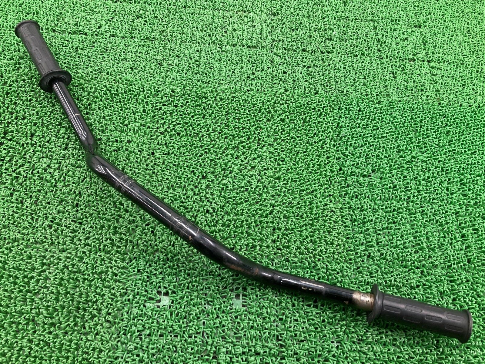 XTZ660テネレ ハンドル ヤマハ 純正 バイク 部品 4MY コケキズなし 曲がりなし 修復素材に ノーマル戻しに そのまま使える 【中古】 32 XTZ660テネレ ハンドル ヤマハ 純正 バイク 部品 4MY コケキズなし