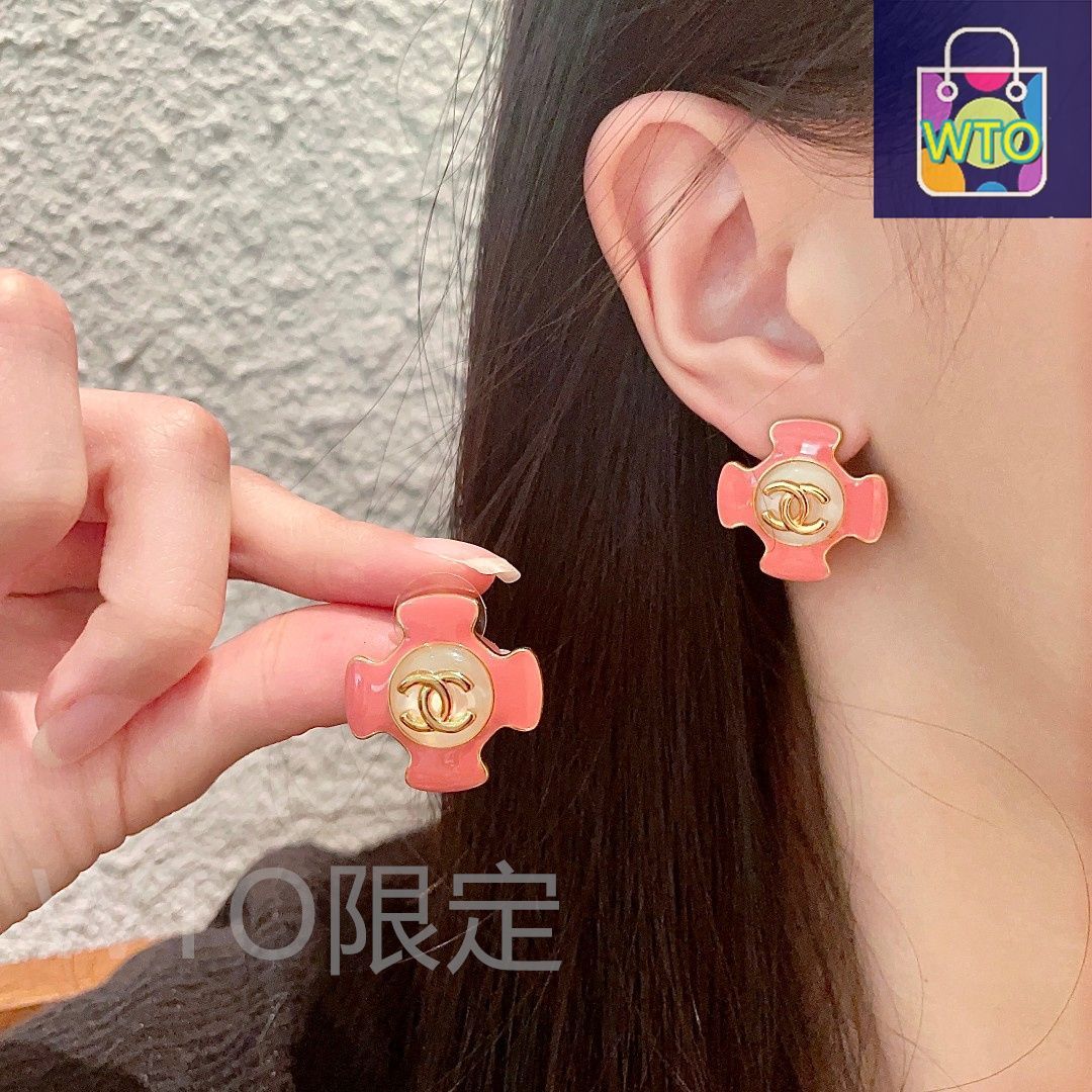 コメント先にしてください　CHANEL ダブルCロゴ ピアス CHANEL ダブルCロゴ ピアス(片耳用) CHANEL ダブルCロゴ ピアス