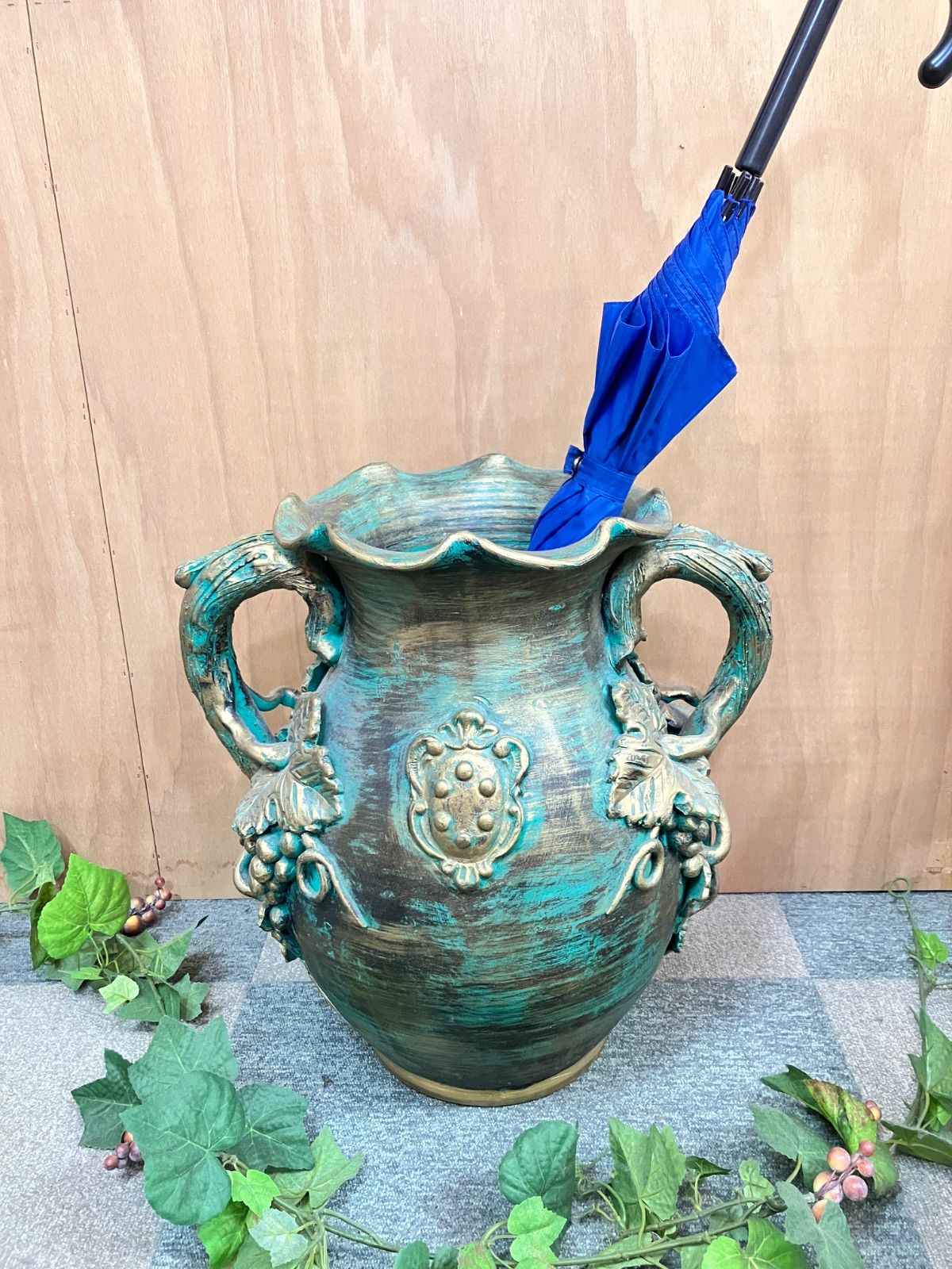 ハチラボヤタガラス No.8 タイプA 鉢 三つセット YATAGARASU