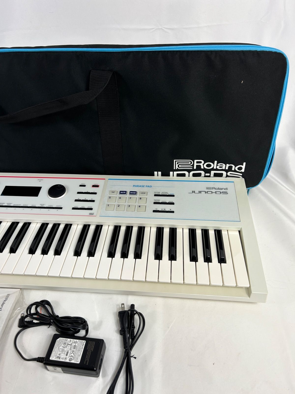 Roland ローランド JUNO-DS61W 61鍵 シンセサイザー 純正