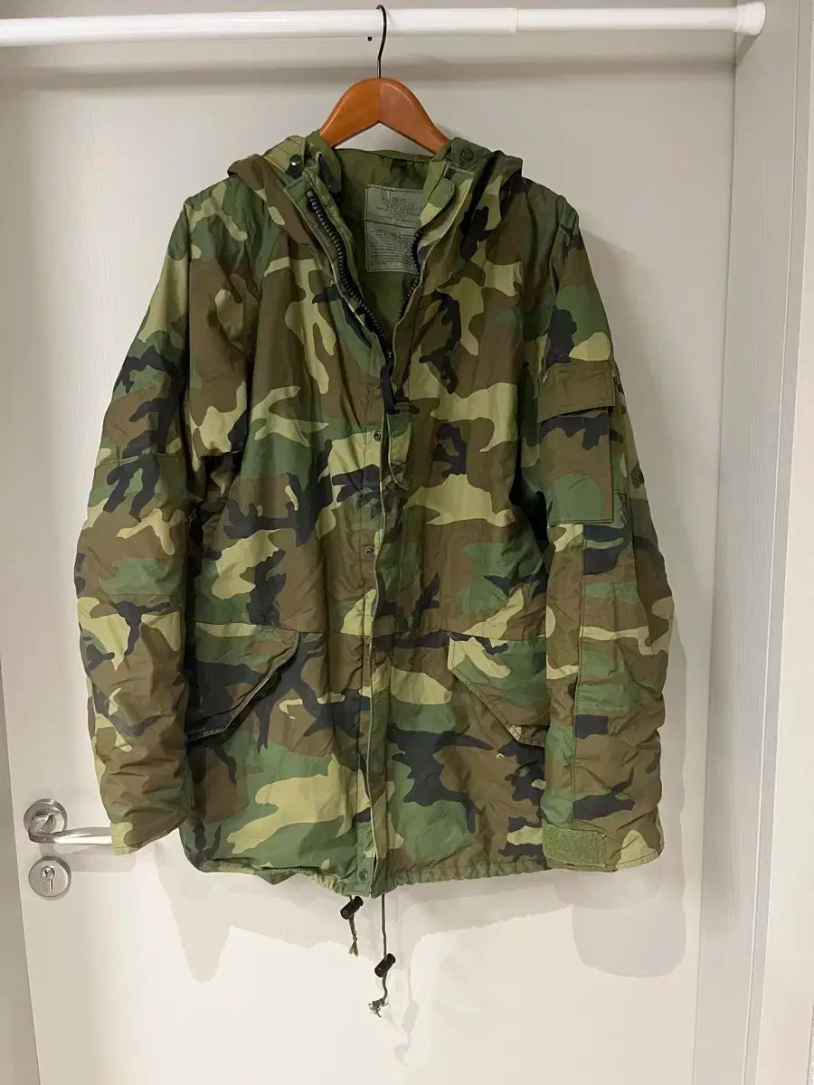 L ー 米軍 ゴアテックス パーカー フィールドジャケット コンバットジャケット ユーティリティー マウンテンパーカー ミリタリー用 釣り