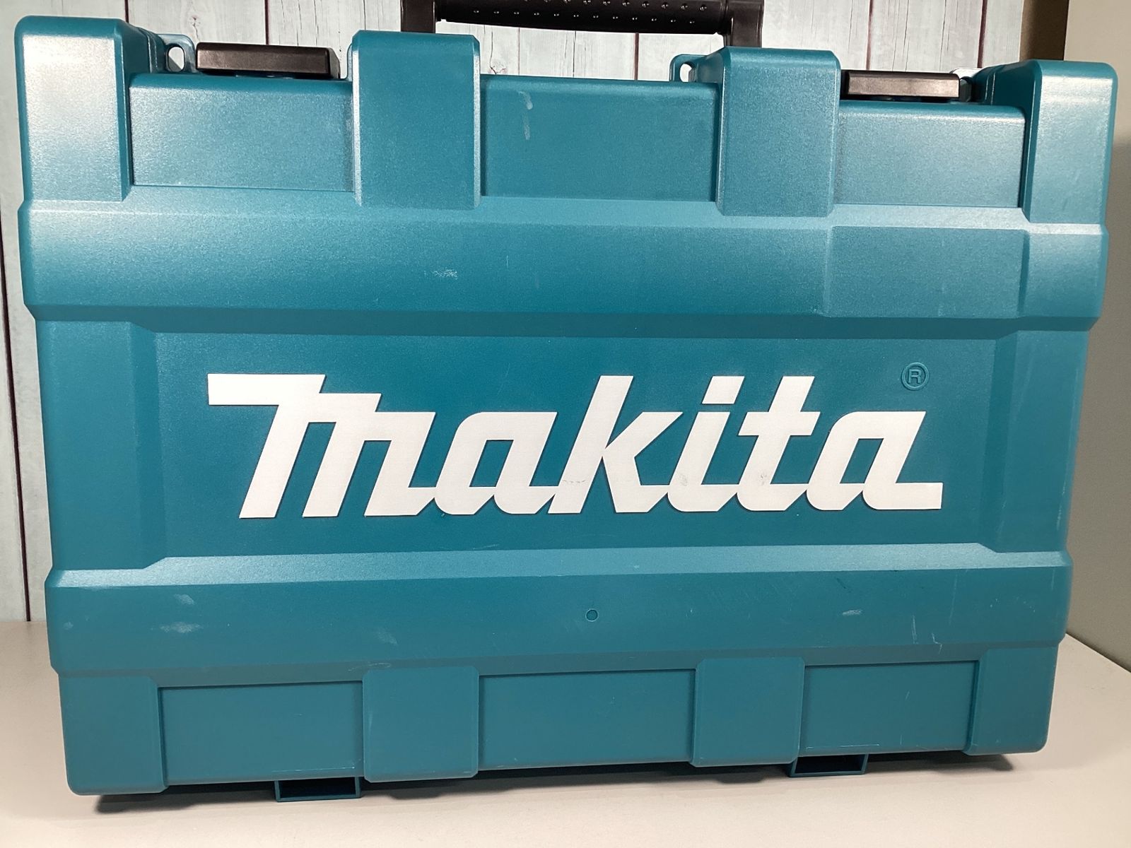 makita