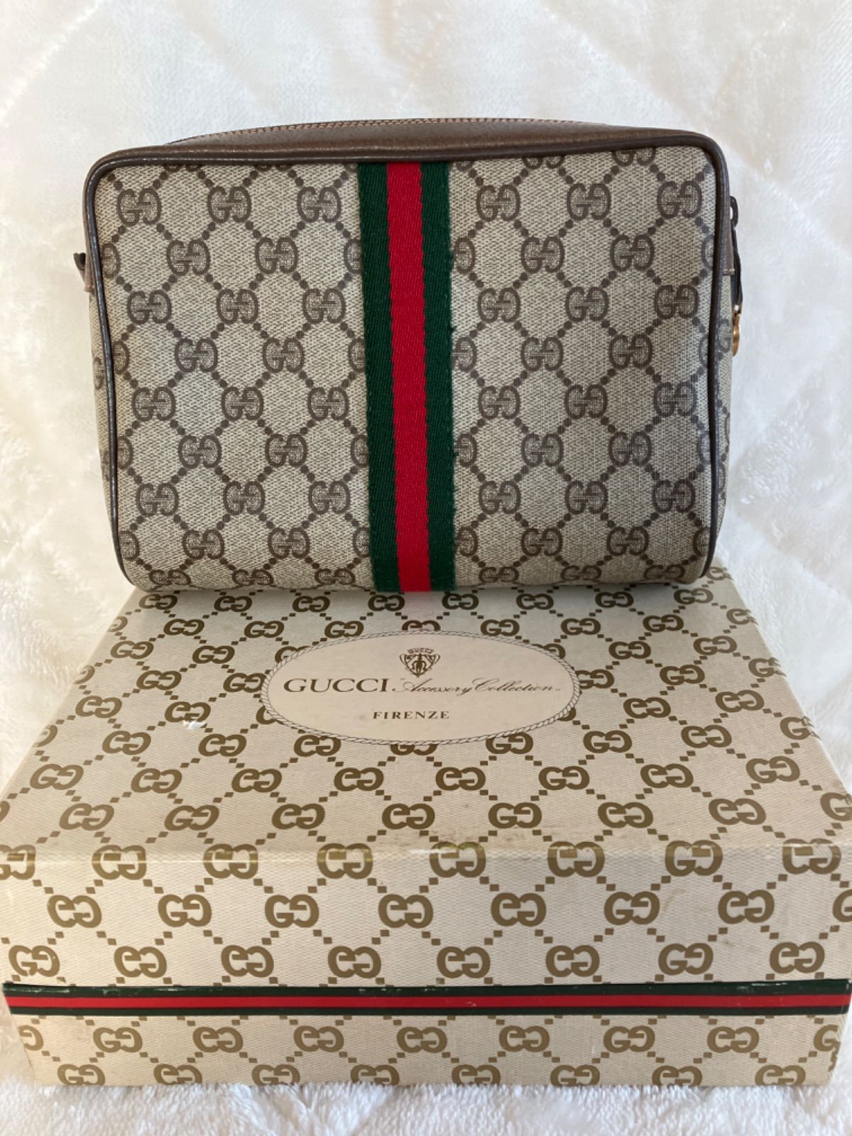 【外観美品】GUCCI　グッチ　GGキャンバス　シェリーライン　セカンドバッグ ○グッチ GUCCI オールドグッチ シェリーライン クラッチバッグ