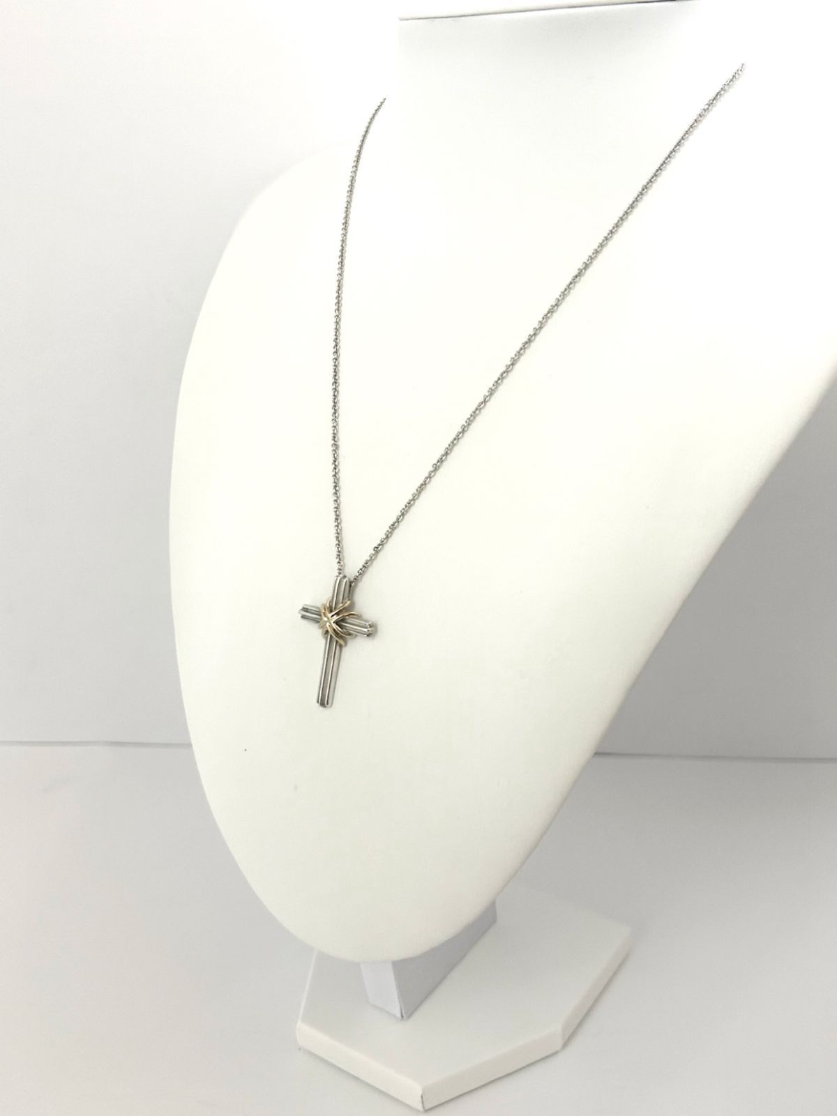 ティファニー シグネチャークロス ネックレス・ペンダント