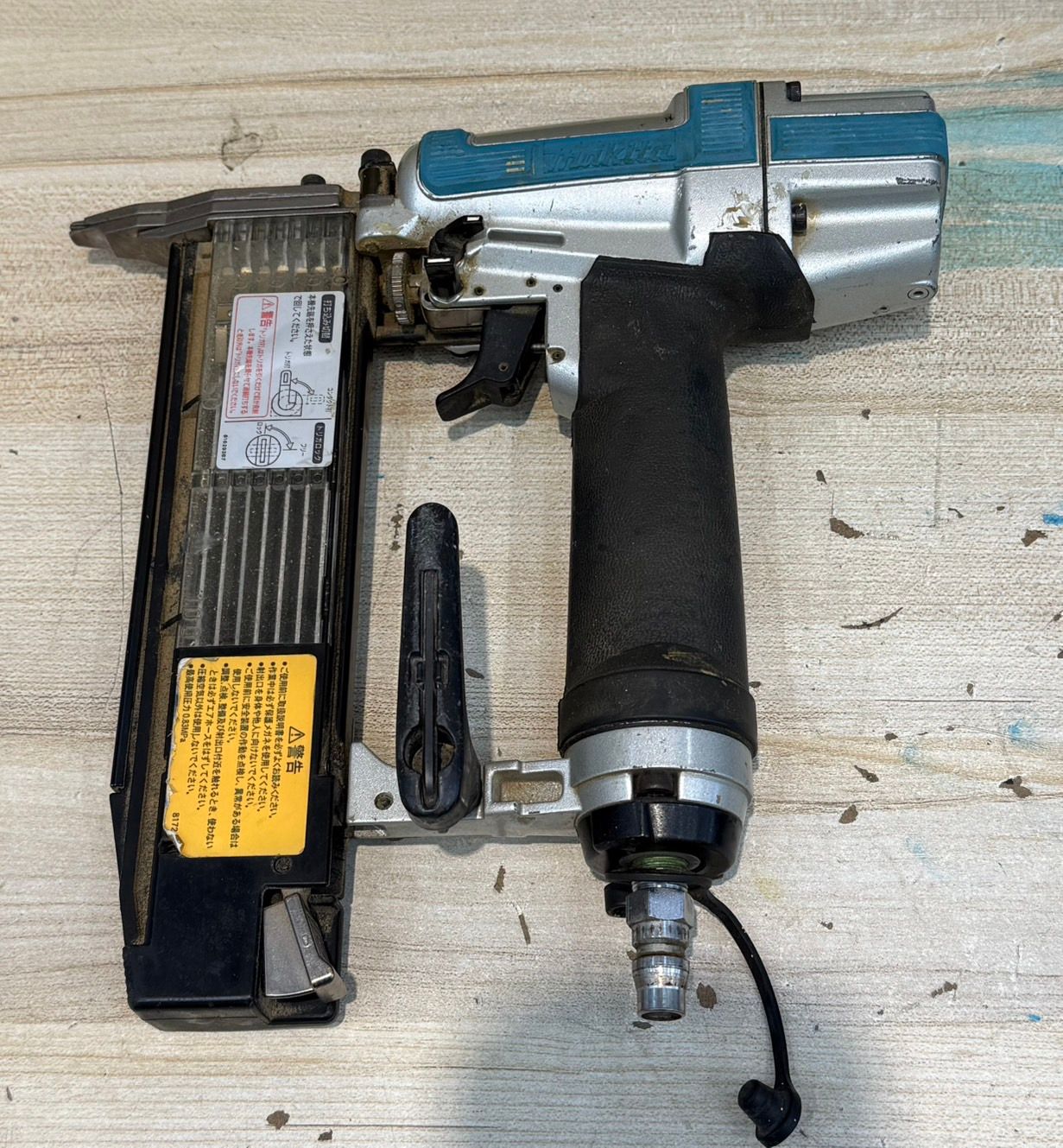 送料無料 ◇ マキタ 仕上釘打 AF502 ◇ フィニッシュネイラ エアタイプ 常圧 仕上 マキタ　makita　フィニッシュネイラ　仕上釘打　AF502