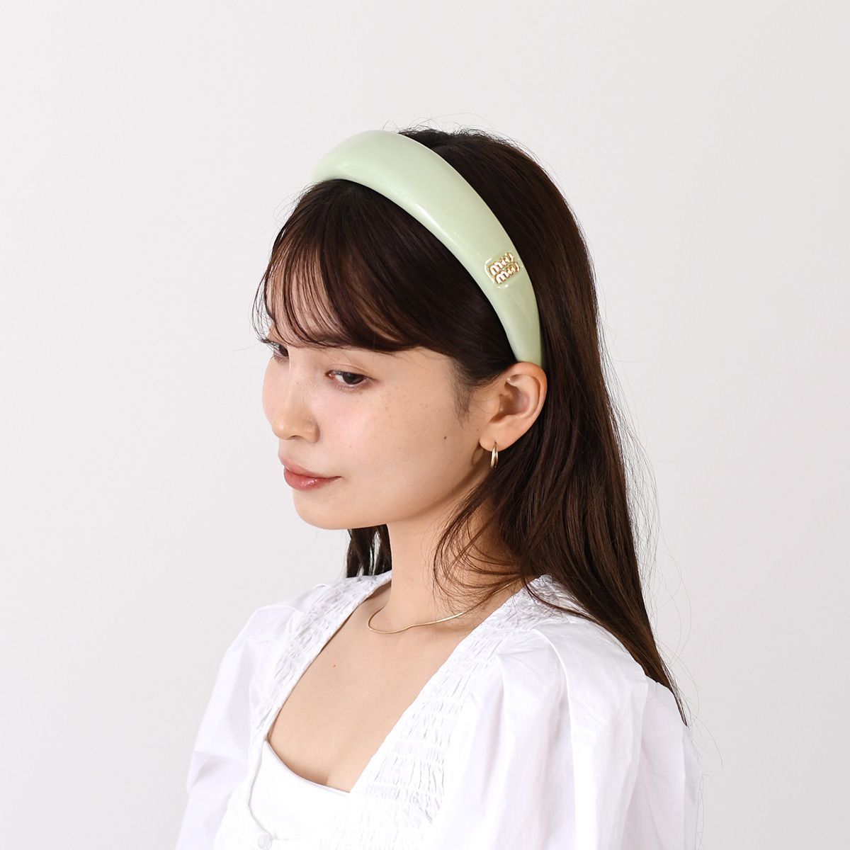 MIU MIU ミュウミュウ ヘアバンド ヘアアクセサリー パテントレザー