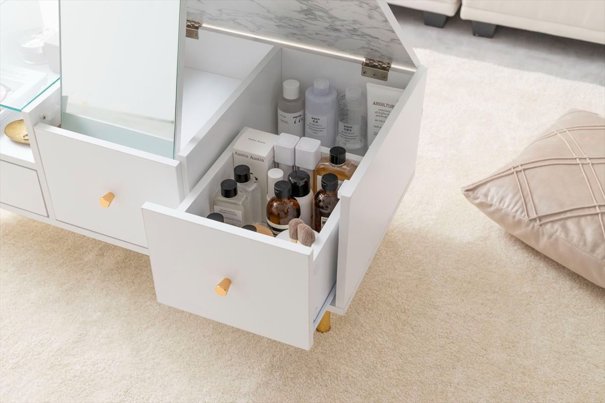 Camila ドレッサーテーブル - メルカリ