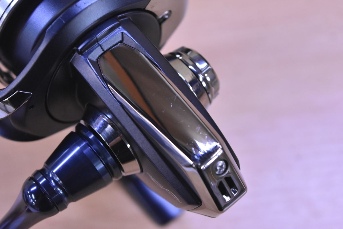 SHIMANO 20 STRADICストラディック SW 6000XG シマノ(SHIMANO) スピニングリール 20 ストラディックSW 6000XG