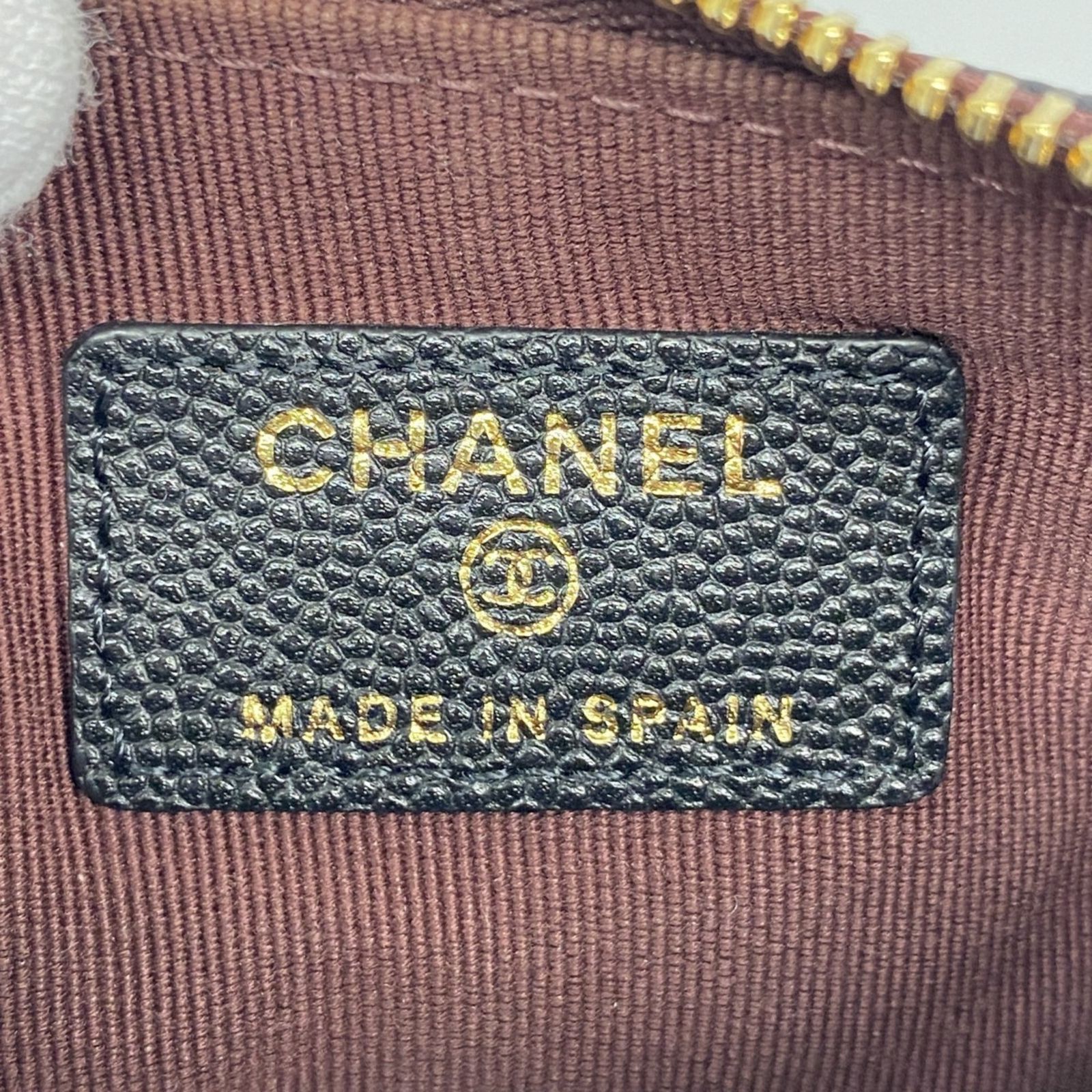 シャネル(Chanel) シャネル ポーチ マトラッセ キャビアスキン