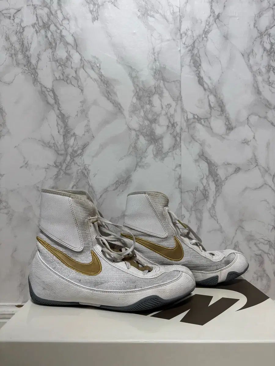 Nike ボクシングシューズ マチョマイ3 Nikeマチョマイ3ボクシング