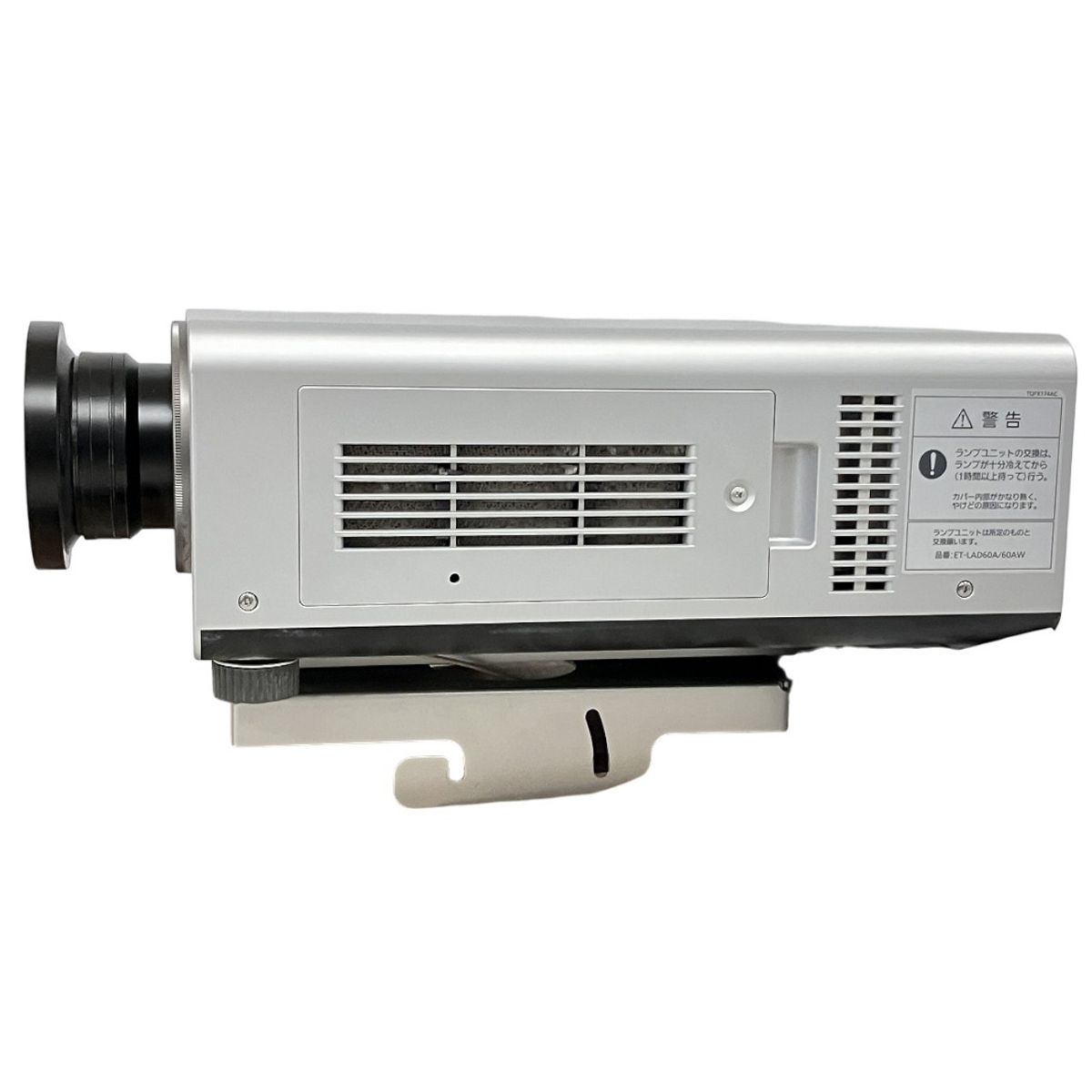 Panasonic PT-DZ680S DLPプロジェクター 業務用プロジェクター 2014年製 パナソニック W10426713