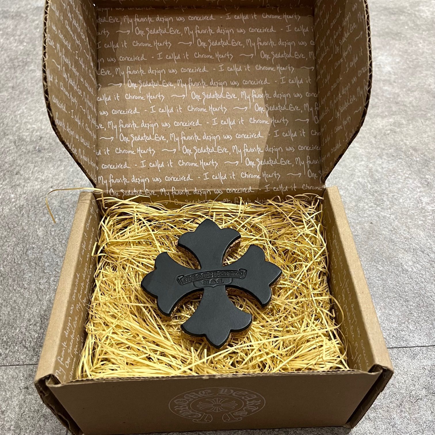 新品 CHROME HEARTS クロムハーツ コースター レザー ノベルティ 