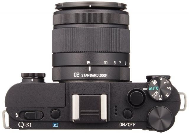 PENTAX Q-S1ミラーレス一眼カメラ ズームレンズキット 標準ズーム 02 06308｜PENTAX ミラーレス一眼 Q-S1 ズームレンズキット [標準