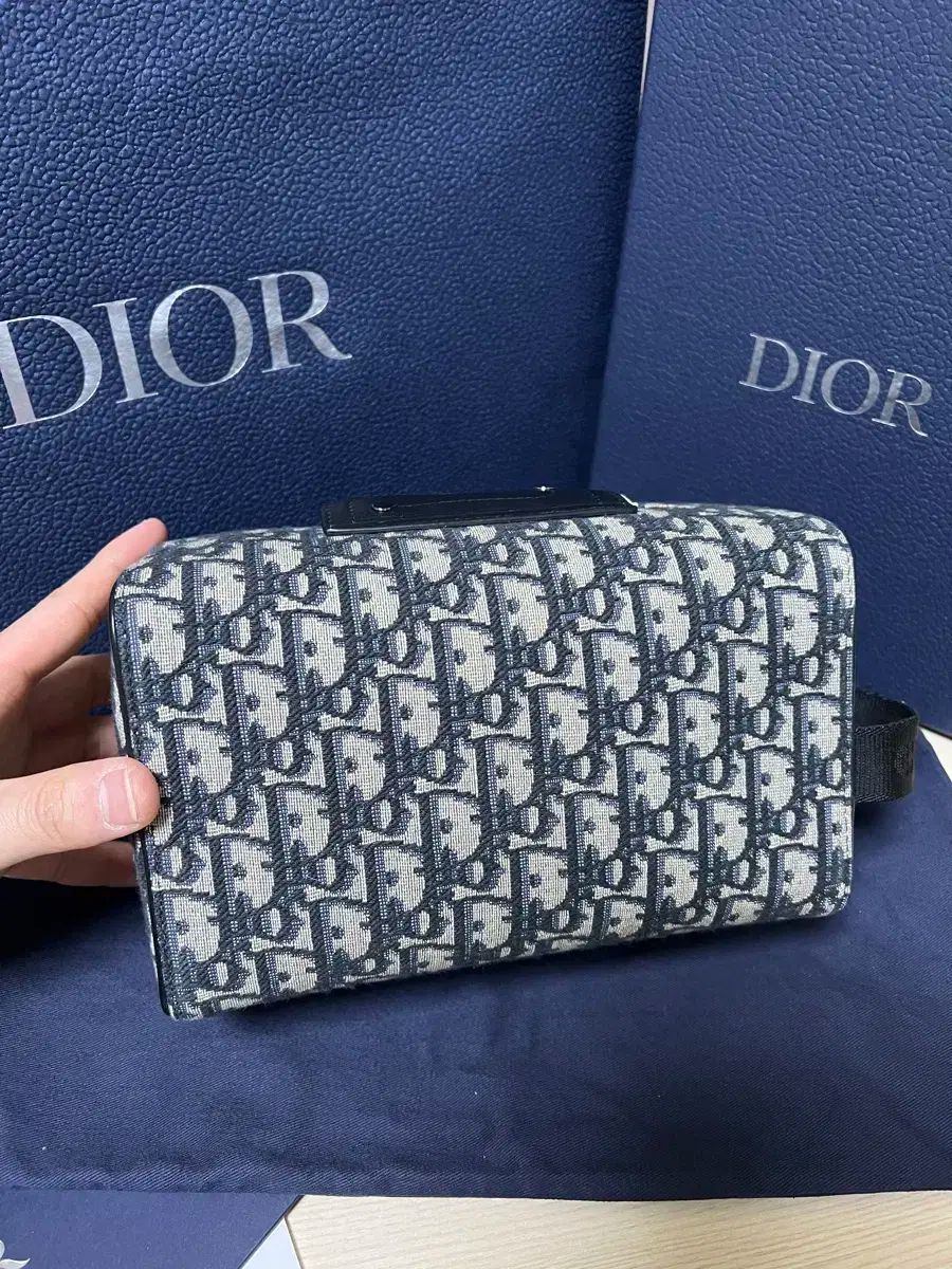Dior(ディオール) オブリーク トイレタリー ポーチ 楽天市場】【新古品  