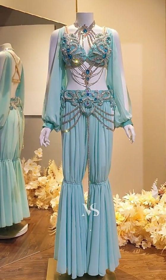 オリエンタル衣装