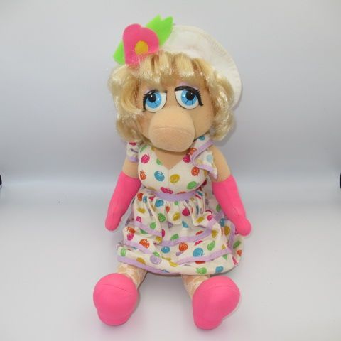 ミスピギー　ぬいぐるみ　中古品　ジムヘンソン ミスピギー ぬいぐるみ 中古品 ジムヘンソン - メルカリ