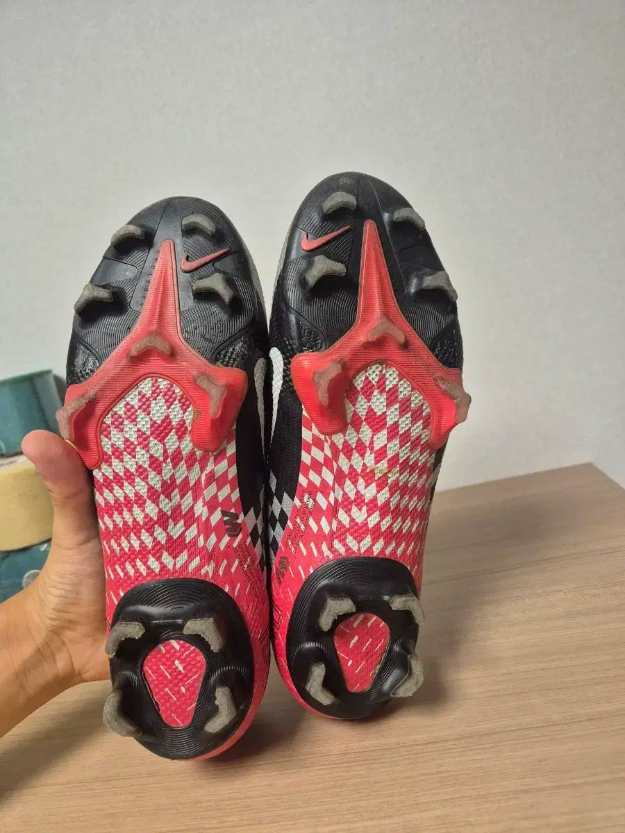NIKE(ナイキ) マーキュリアル ヴェイパー 13 ネイマール