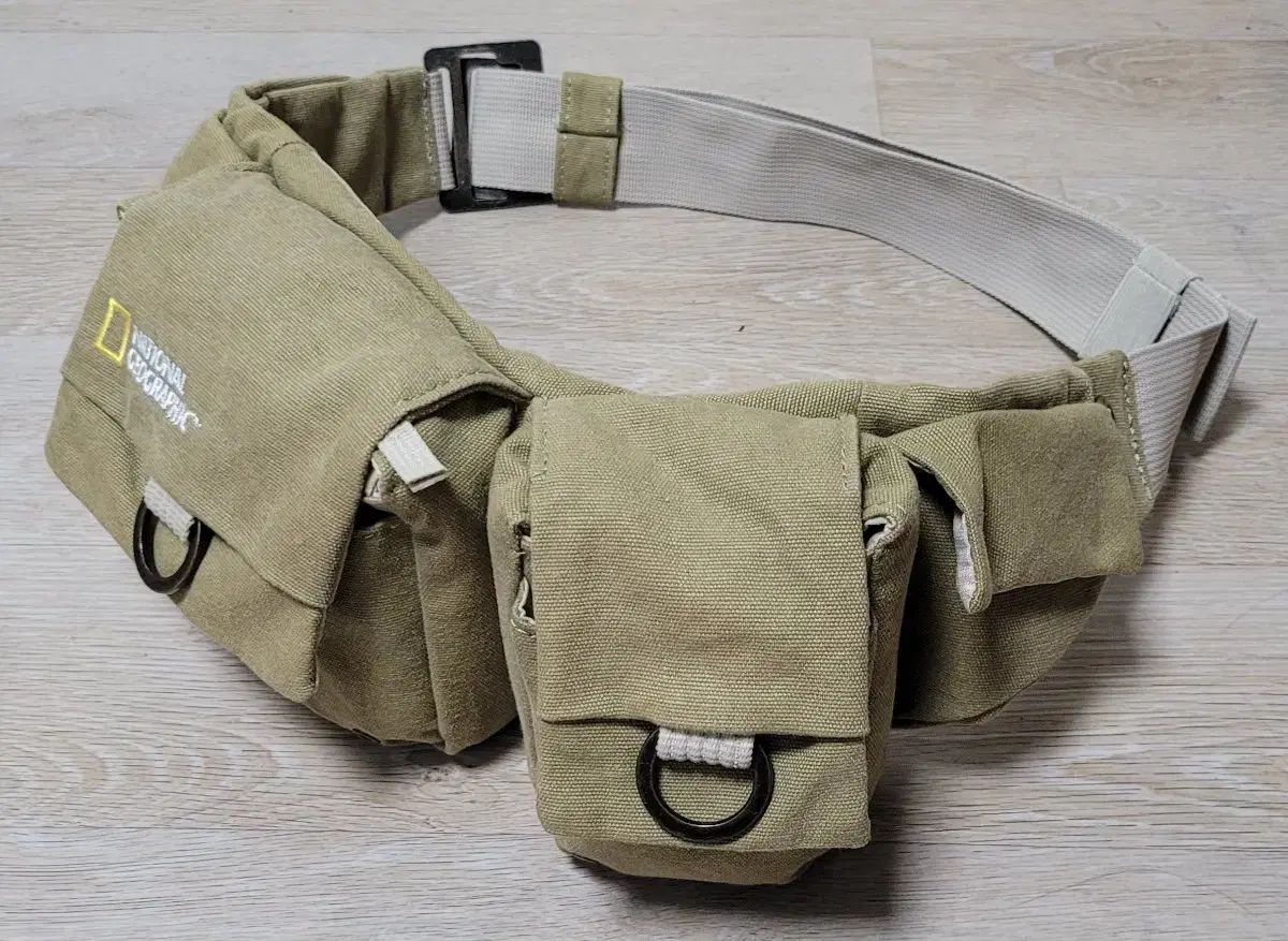 雷市場（ポンジャン）商品韓国直送】NATIONAL GEOGRAPHIC(ナショナルジオグラフィック) National Geographic  ヒップサック スリング