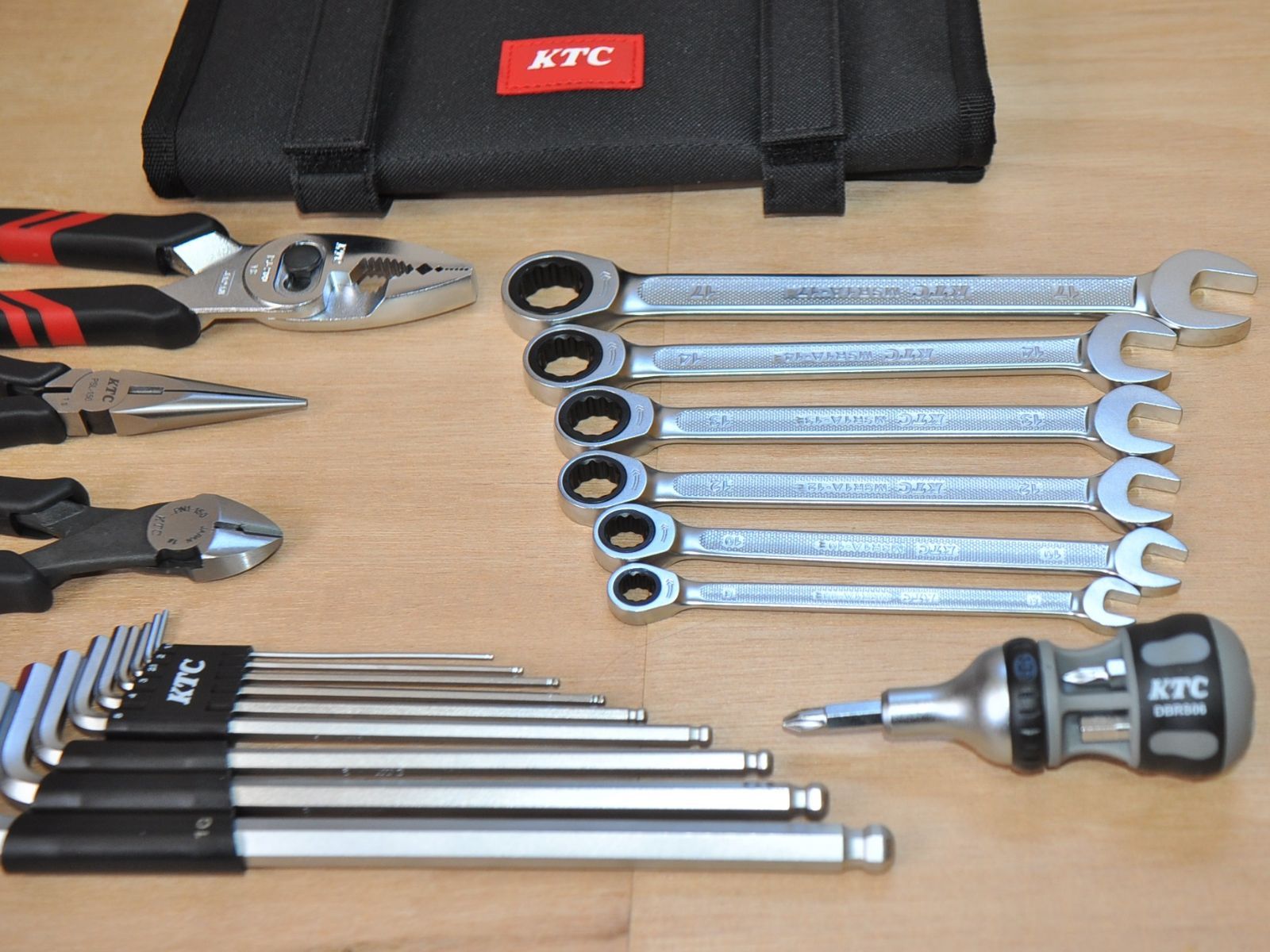 KTC 工具ツールセット ツールバック MCKB-B付 全5種類 - メルカリ 