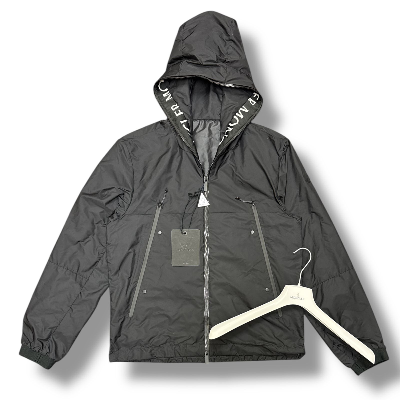 参考上代200200円 国内正規 未使用品 MONCLER 25SS JUNICHI 参考上代200200円 国内正規 未使用品 MONCLER 25SS JUNICHI