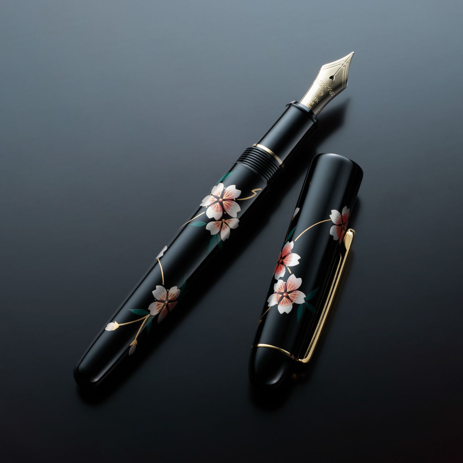 ♥ プラチナ万年筆 3776 センチュリー 加賀平蒔絵 桜 40 サクラ F 細 PNB-30000B 40-2
