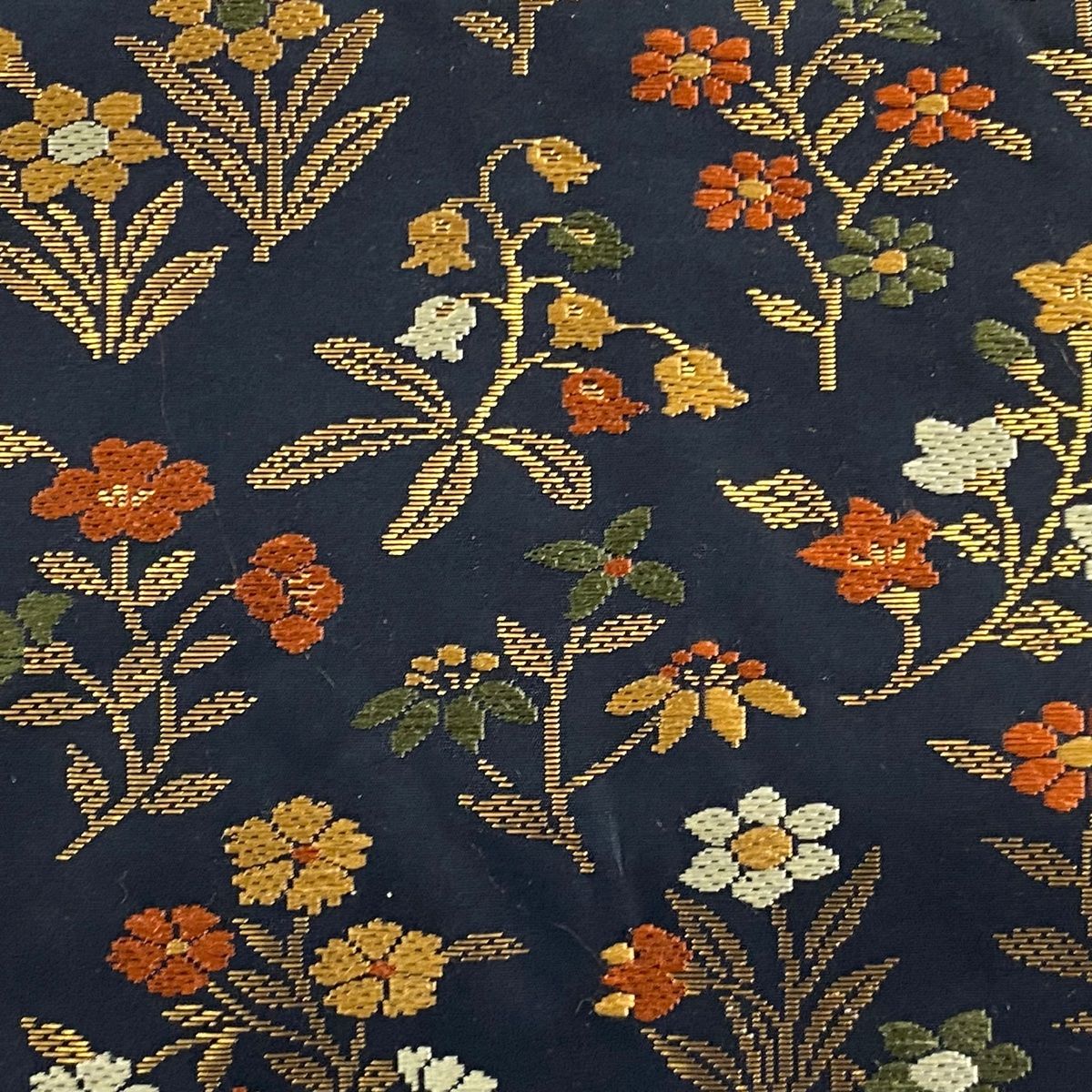刺繍 黒