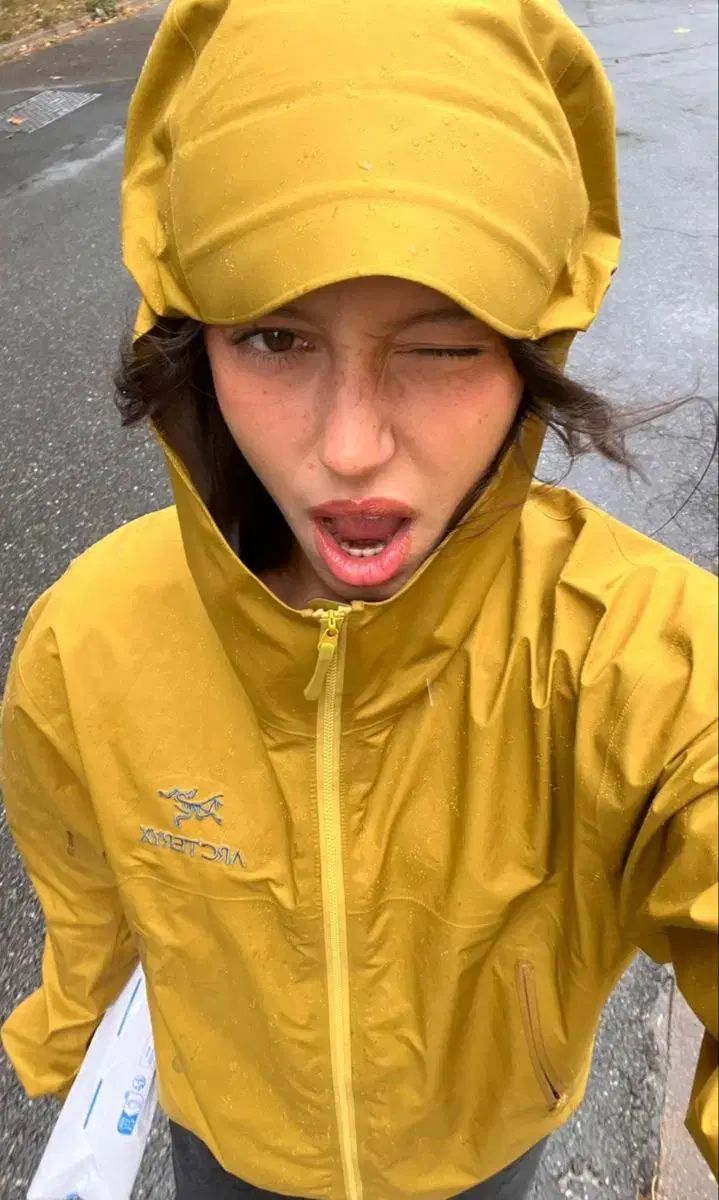 ARC TERYX アルファSL ジャケット イェロー S