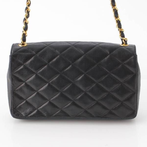 シャネル】Chanel デカココマーク マトラッセ ラムスキン