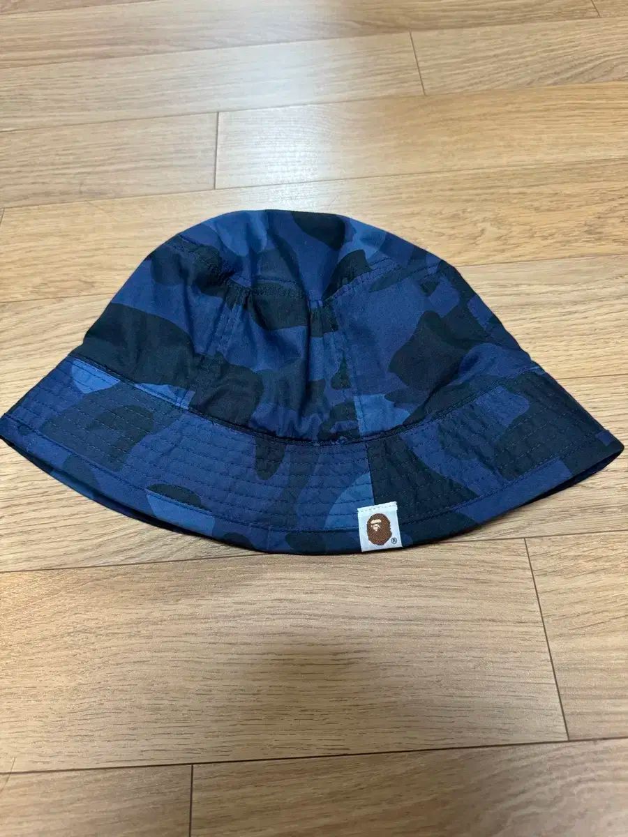 A BATHING APE(アベイシングエイプ) カモフラージュ バケットハット