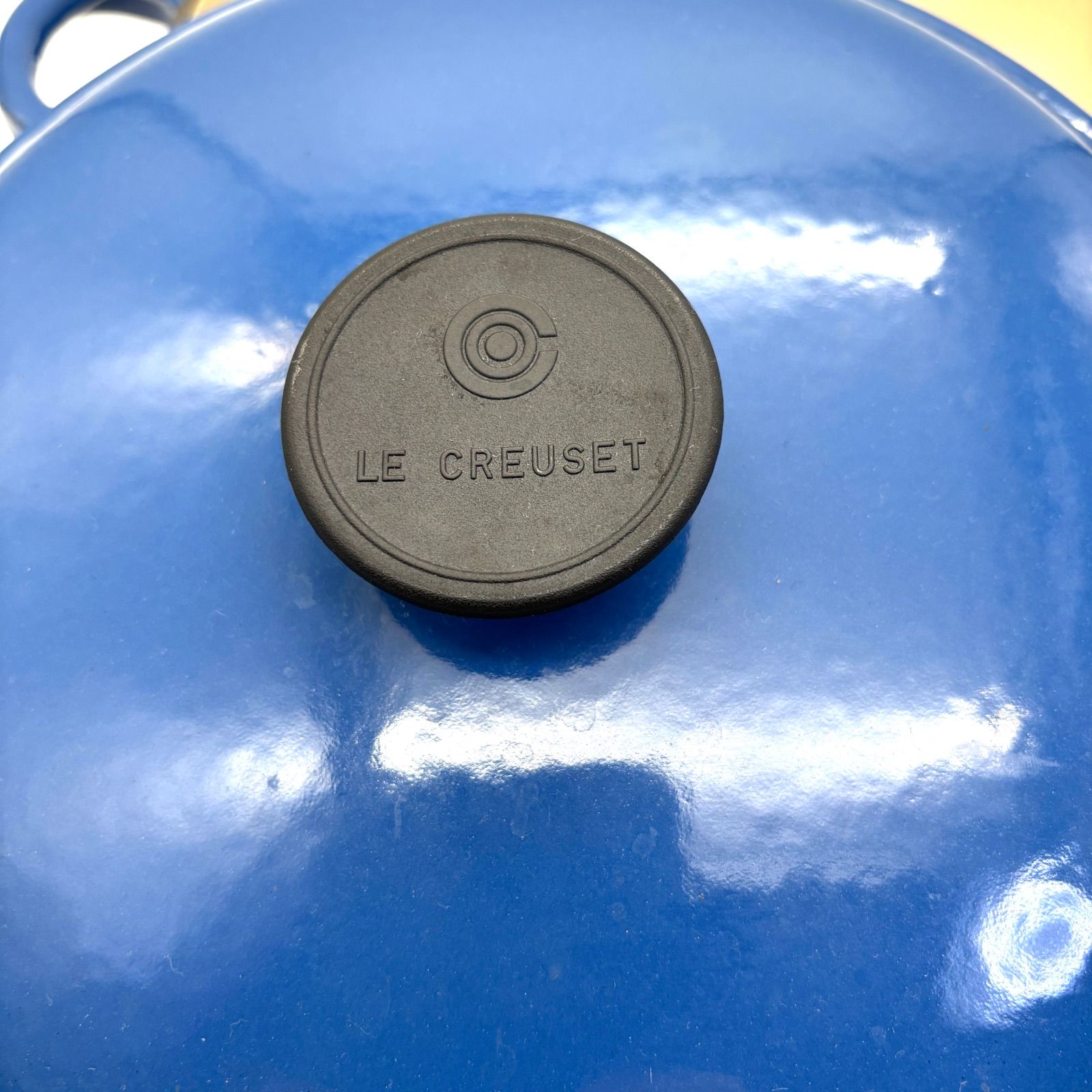ル・クルーゼ　両手平鍋２６cm LE CREUSET ル・クルーゼ 両手平鍋 蓋つき26cm ネイビー - メルカリ