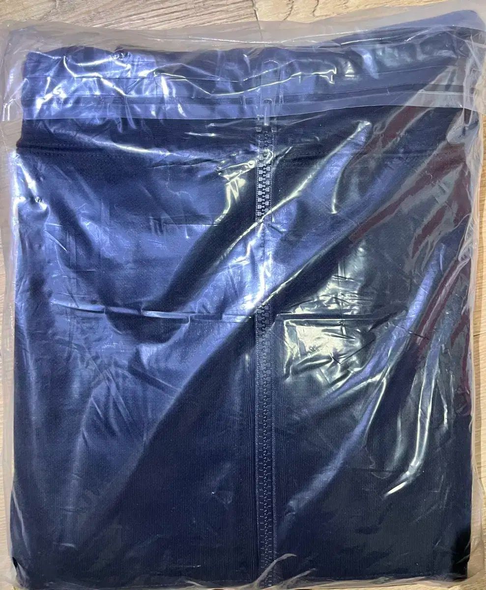 ウーワッグッド あんさんぶるスターズ ワック WHO レイ BEAST ジップアップ XL 定価