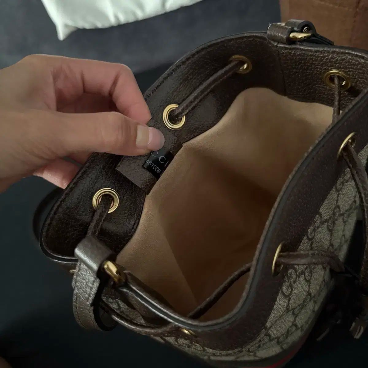 グッチ オフィディア