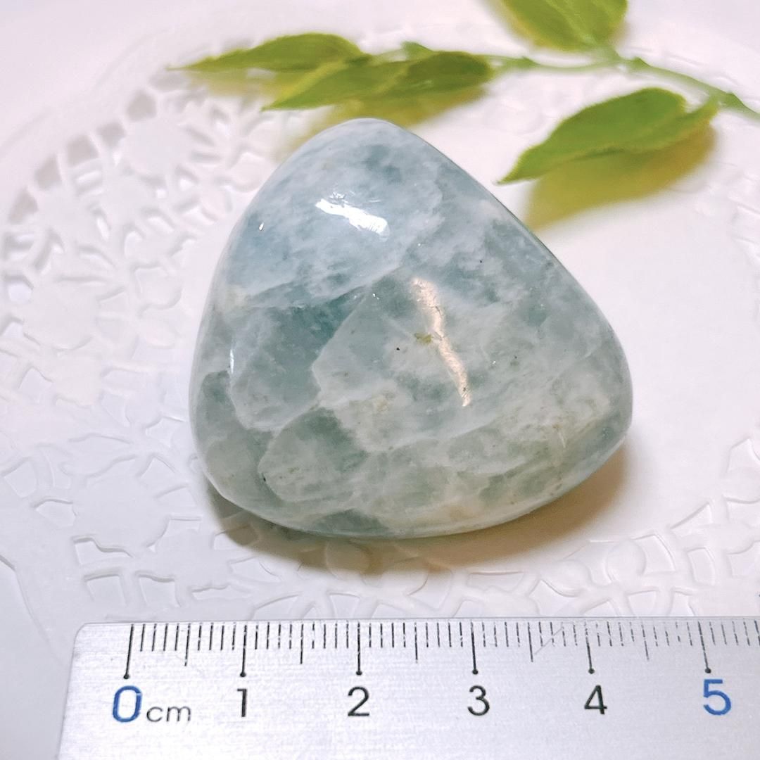 【E15740】アクアマリン　ペブル　磨き石　緑柱石　ブラジル　Aquamarine
