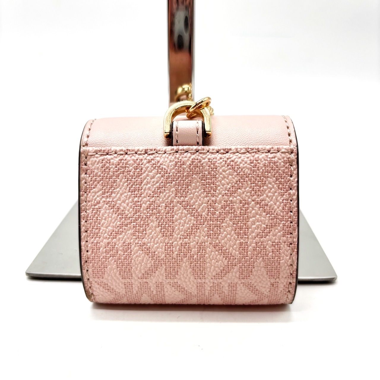 ✨美品✨ Michael Kors マイケルコース airpodsケース ✨美品✨ Michael Kors マイケルコース airpodsケース