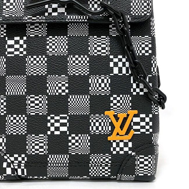 ルイ ヴィトン ショルダーバッグ スティーマー XS ブラック ホワイト