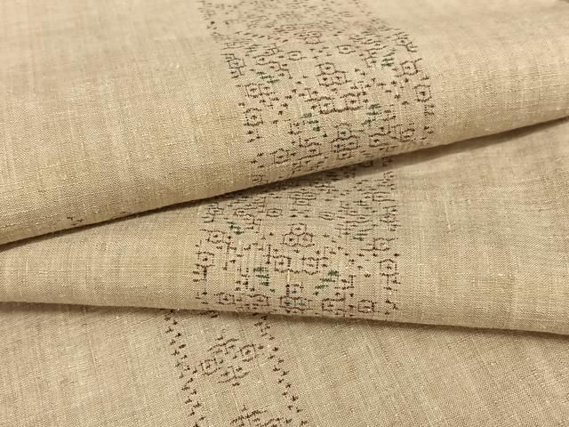 平和屋着物●本場結城紬　重要無形文化財　100亀甲　飛び亀甲柄　間道　正絹　逸品　AAAU8198zg 平和屋着物○本場結城紬 重要無形文化財 100亀甲 飛び亀甲柄 間道 正絹