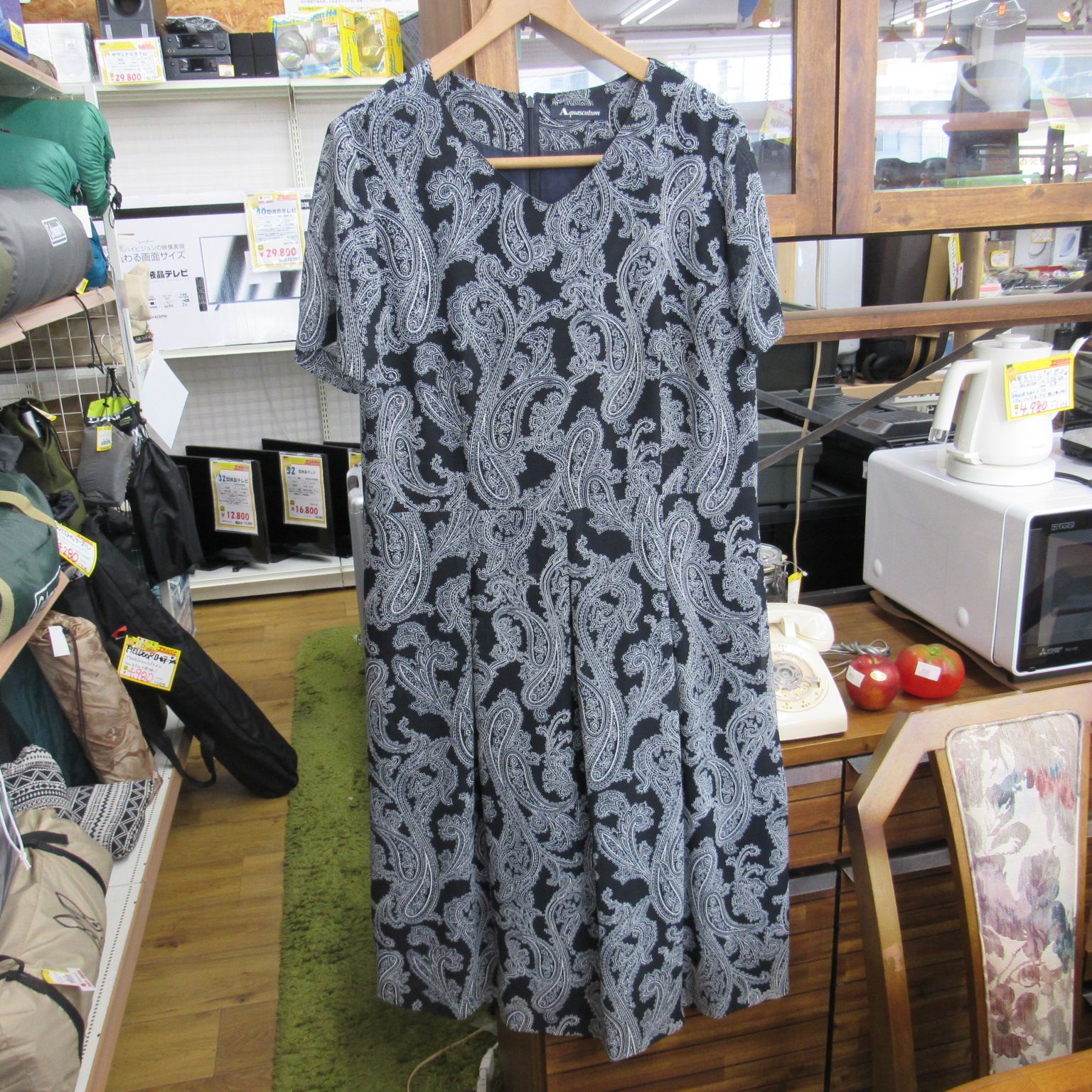 アクアスキュータム　15号　ワンピース スクエアドットプリントワンピース（5004416005