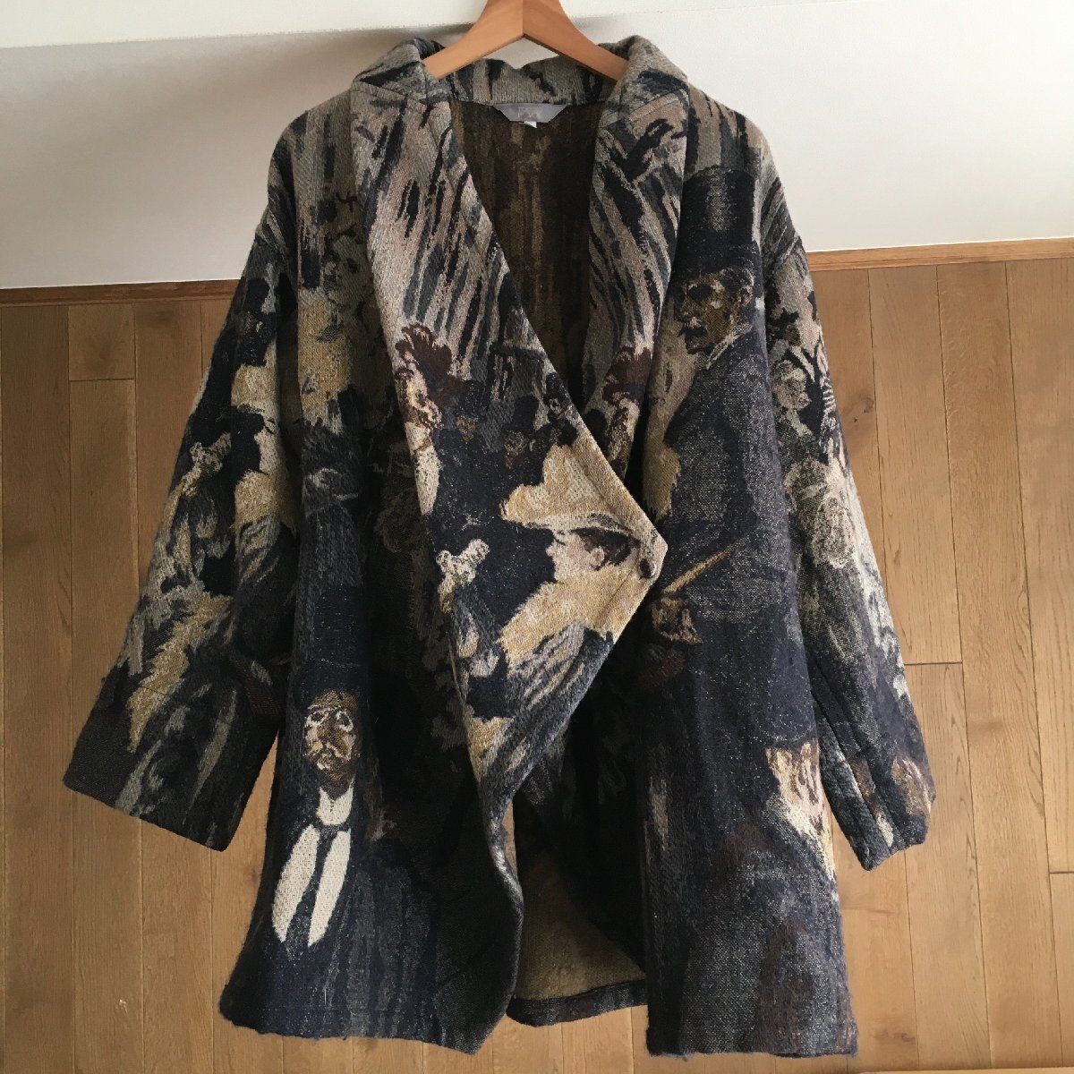美品 TOKUKO 1er VOL(トクコプルミエヴォル) 柄 コート9号