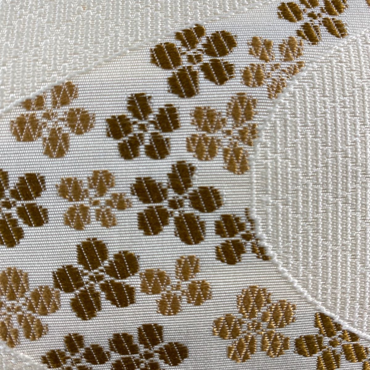 名古屋帯 秀品 梅 流水 クリーム 正絹