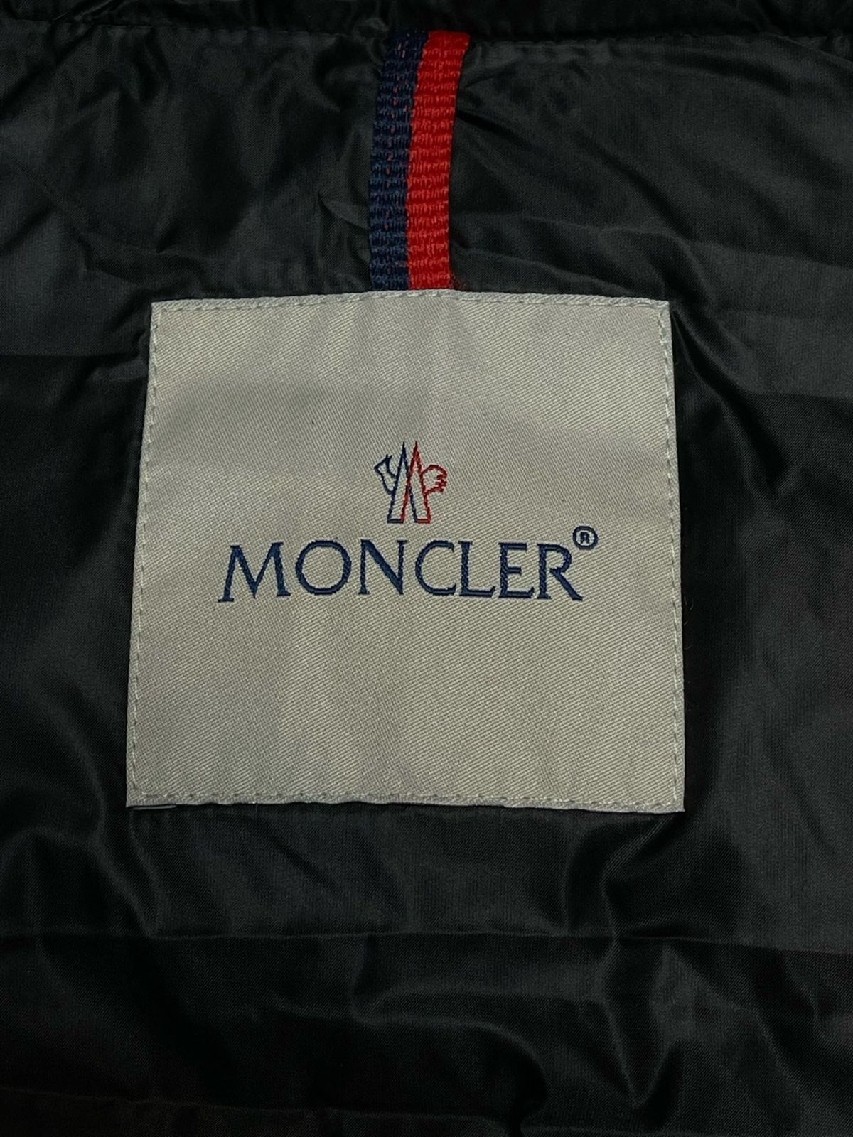 売り切り！　レア商品　モンクレール　ダウンベスト　チェック柄 MONCLER - 本物 雑誌掲載モデル モンクレール チェック柄 ダウン