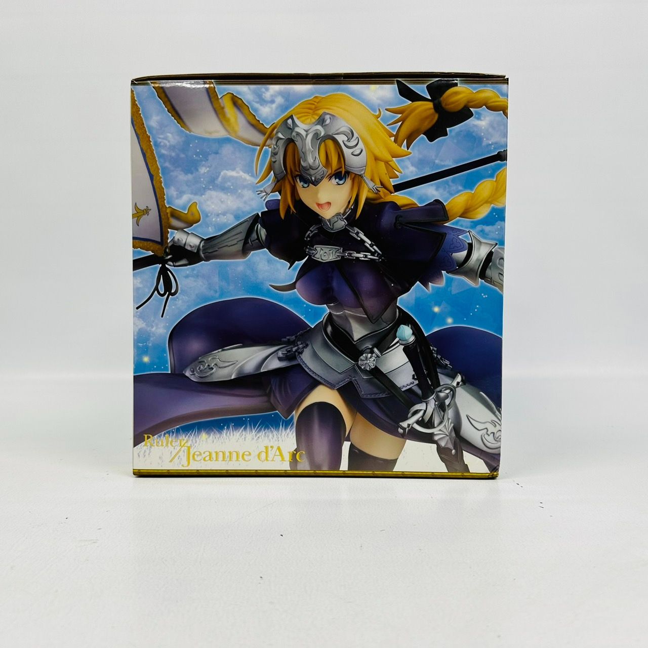 Fate/Grand Order ルーラー/ジャンヌ・ダルク 1/7スケール Amazon.co.jp: 『Fate/Grand Order』 ルーラー/ジャンヌ・ダルク