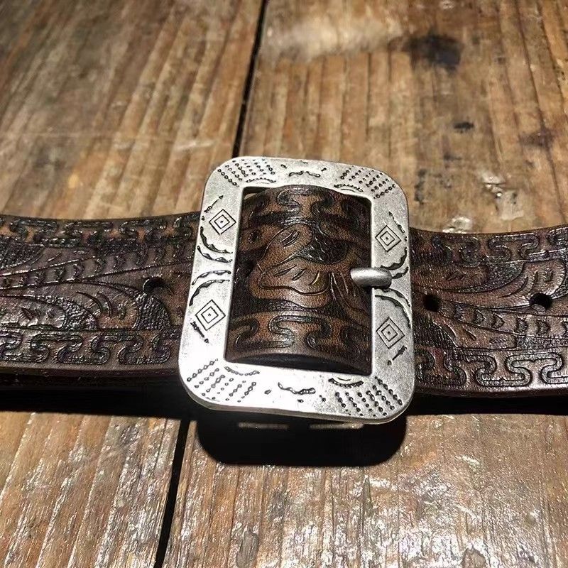 スタッズベルト